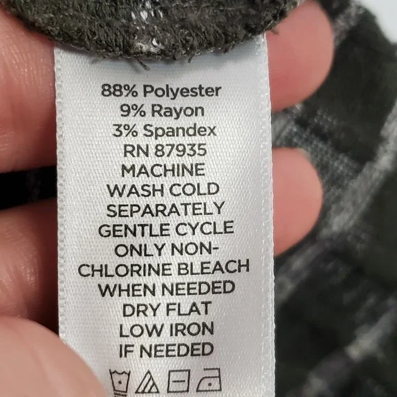 Logo Lori Goldstein Womens Asymmetrical Striped Tunic Top Size 1X Green Artsy - Picture 5 of 10